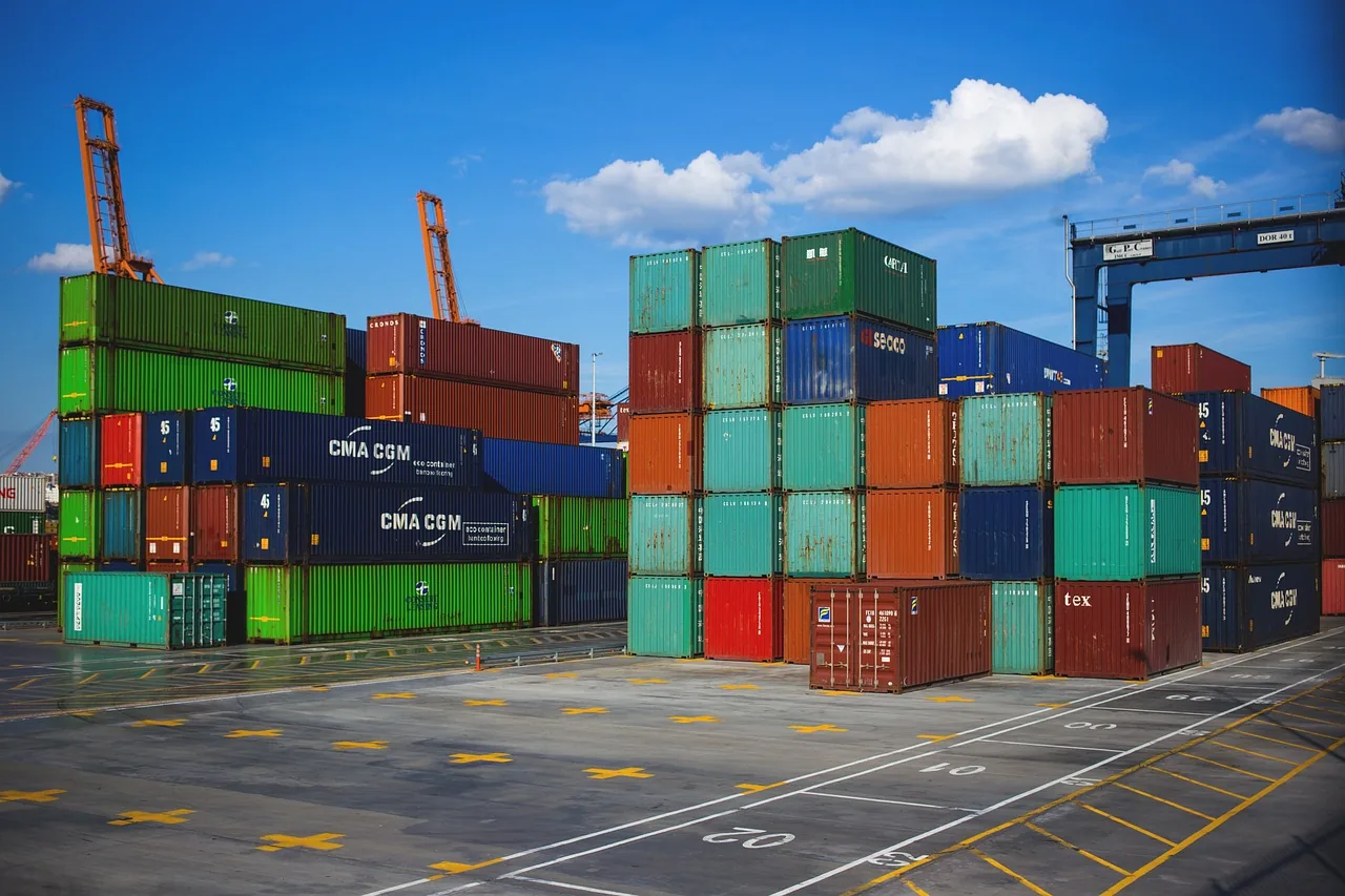 Envíos ecommerce a Canarias de Cadena Logística