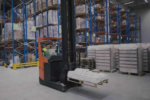 almacen logistico en barcelona